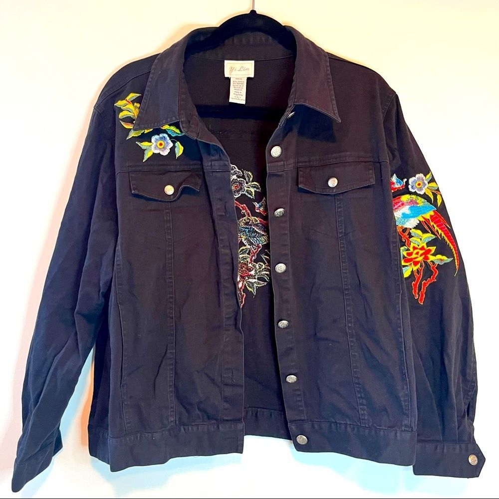 Yi Lin Cotton Spandex Blend Black Embroidered Jean Jacket
